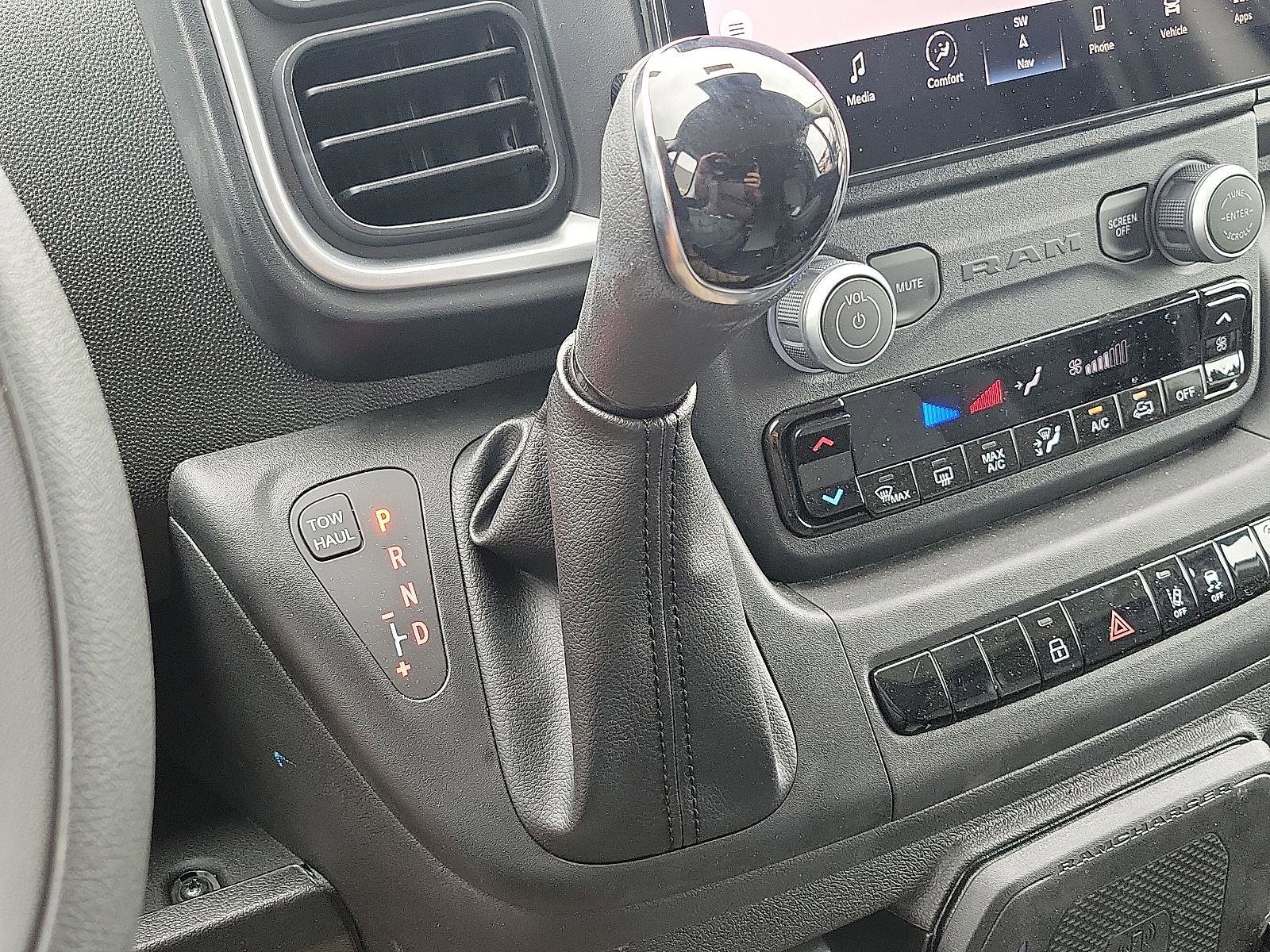 New 2024 RAM ProMaster 2500 w/ Quick Order Package 22H SLT+ image 10