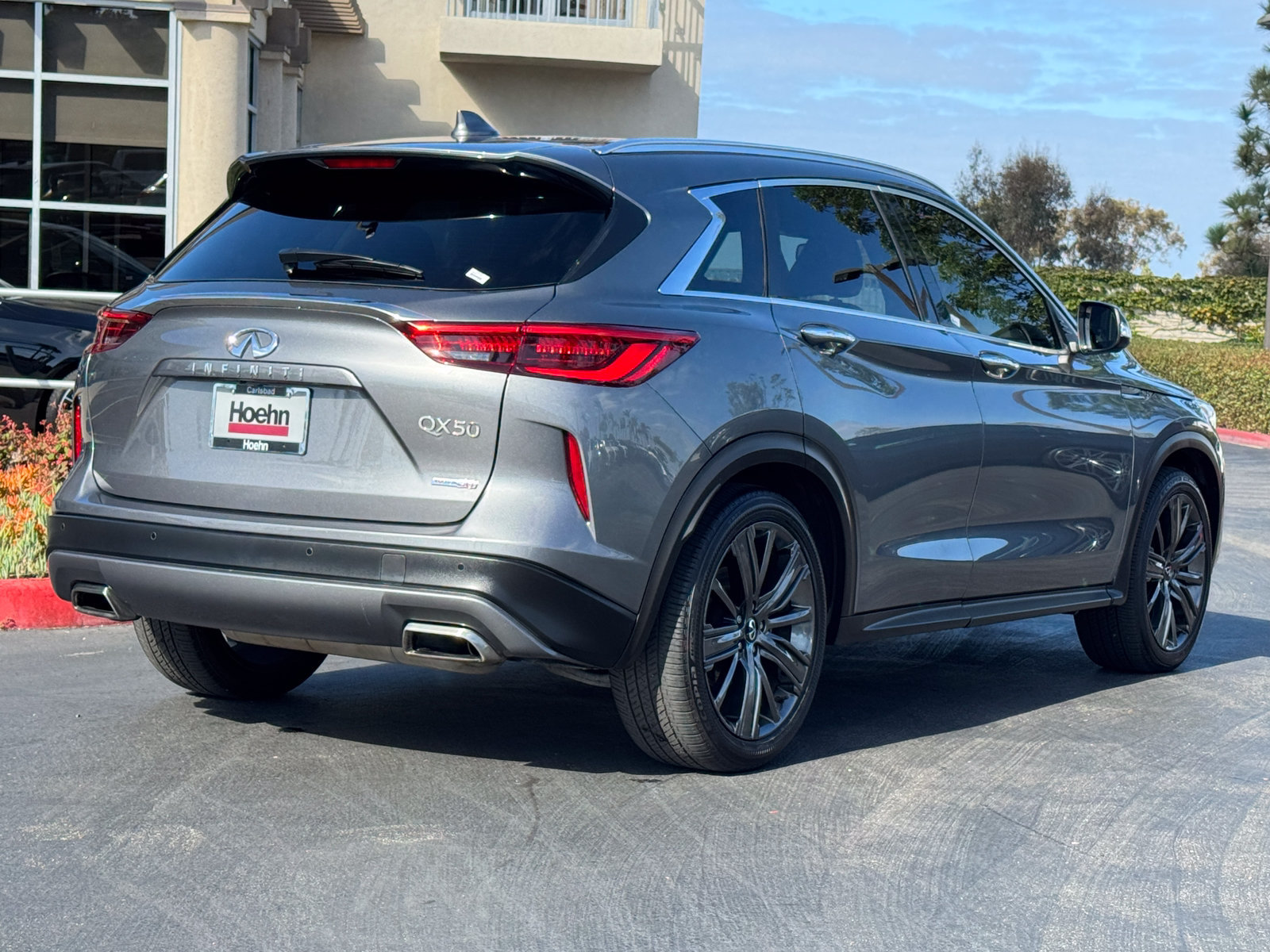 Used 2020 INFINITI QX50 Essential w/ Edition 30 Package FWD image 12