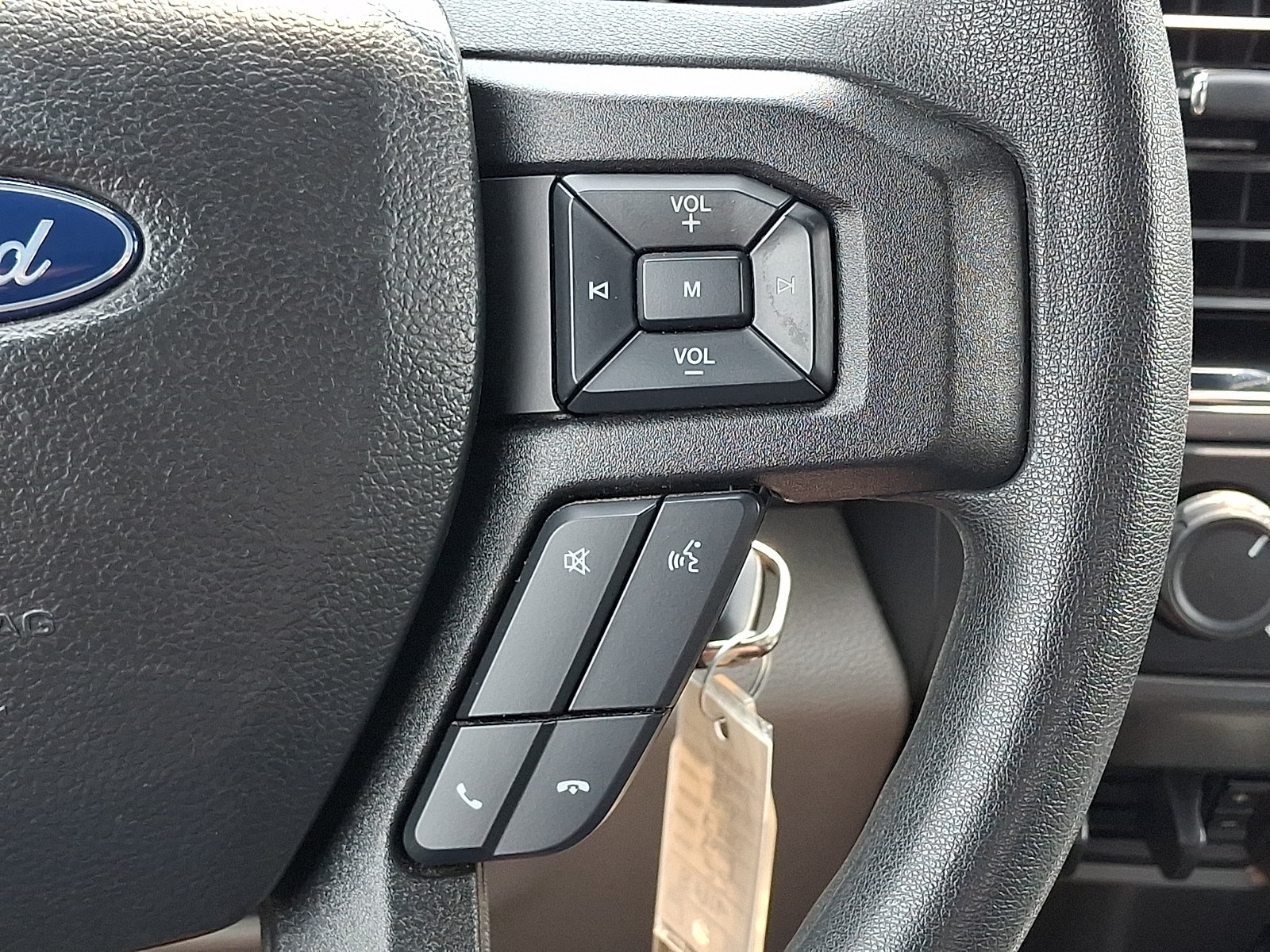 Certified 2022 Ford F350 XLT w/ XLT Premium Package AWD/4WD image 24