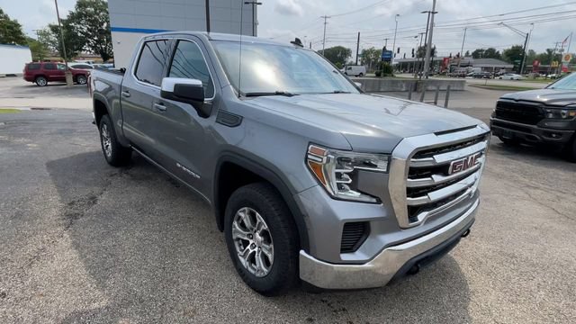 Used 2020 GMC Sierra 1500 SLE w/ SLE Value Package AWD/4WD image 4