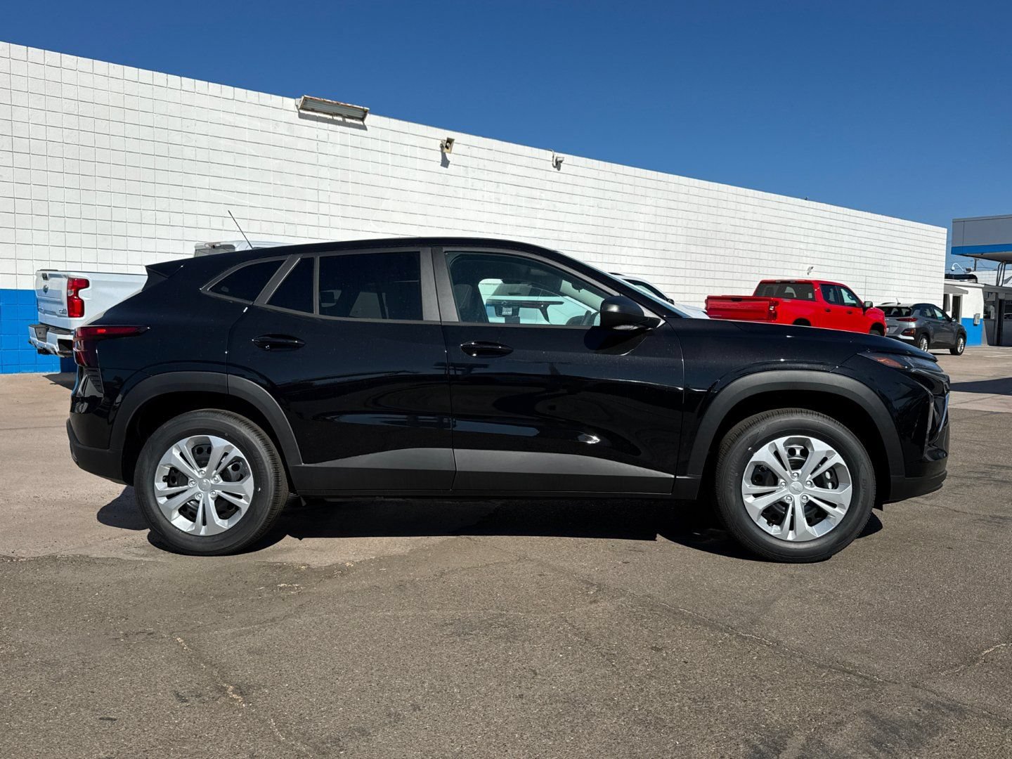 New 2026 Chevrolet Trax LS FWD image 5