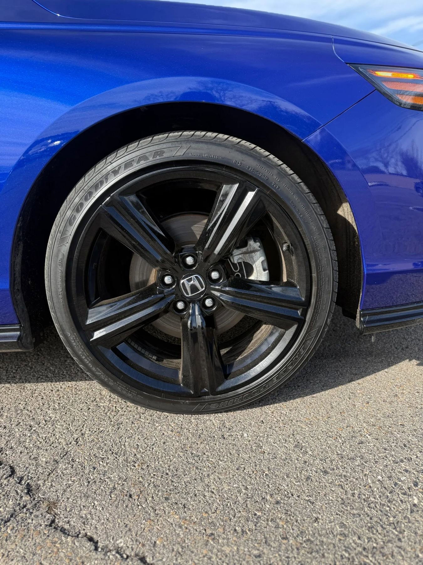 Used 2024 Honda Accord Sport image 30