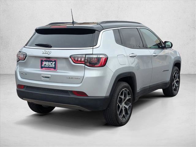 Used 2024 Jeep Compass Limited image 5