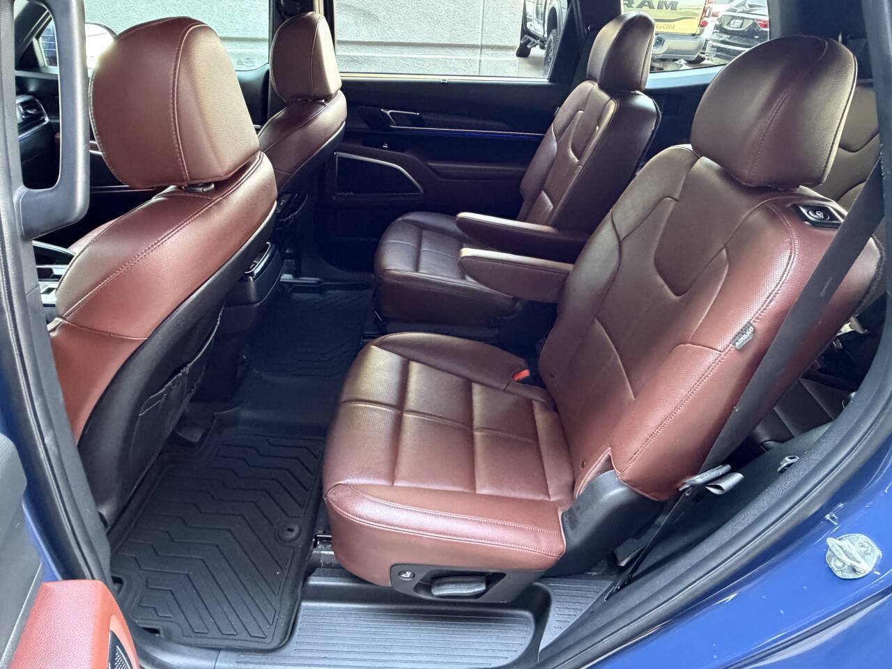 Used 2024 Kia Telluride SX AWD/4WD image 19