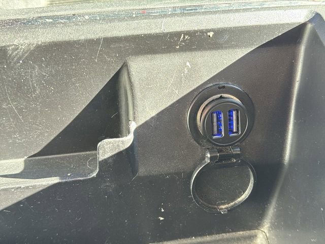 Used 2014 RAM 1500 Laramie image 41