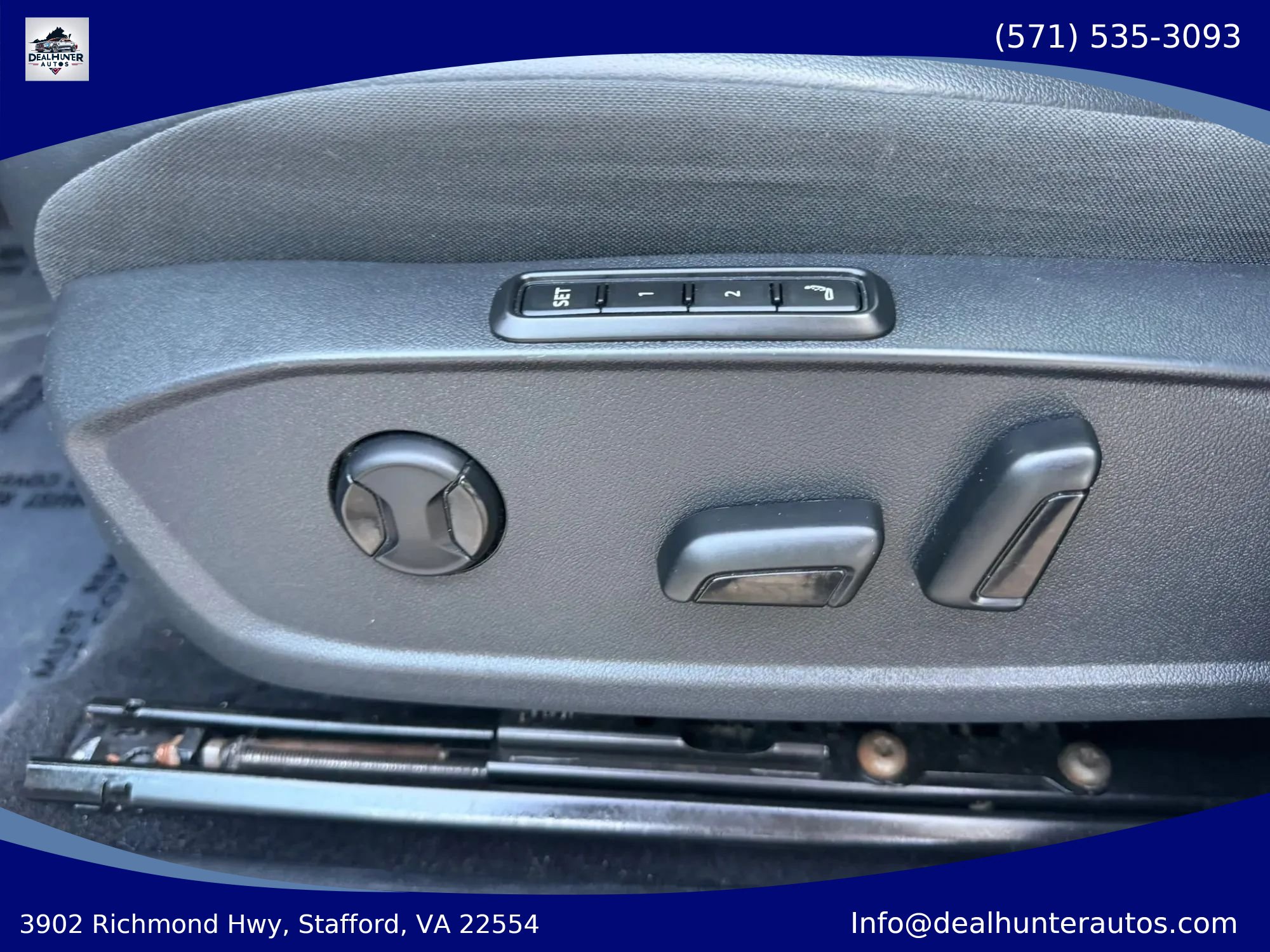 Used 2021 Volkswagen ID.4 Pro S w/ Gradient Package AWD/4WD image 18