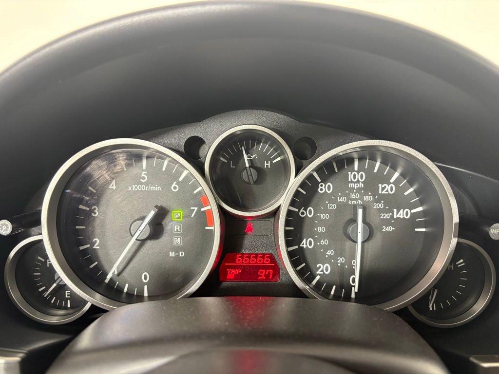 Used 2012 MAZDA MX-5 Miata Touring RWD image 23