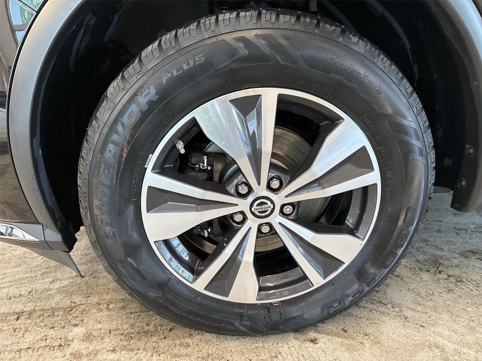 Used 2019 Nissan Murano S AWD/4WD image 18