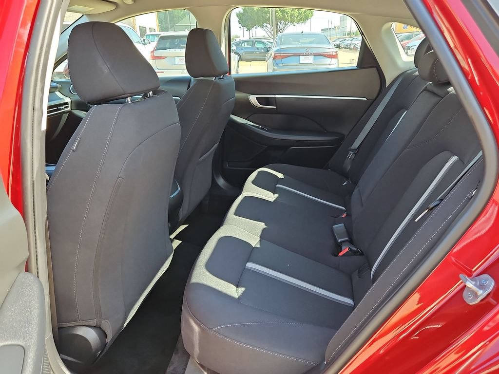 Used 2025 Hyundai Sonata SEL FWD image 28