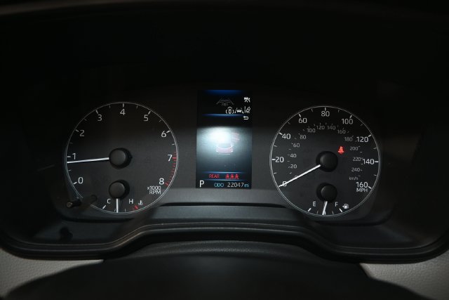 Used 2025 Toyota Corolla Cross L FWD image 8