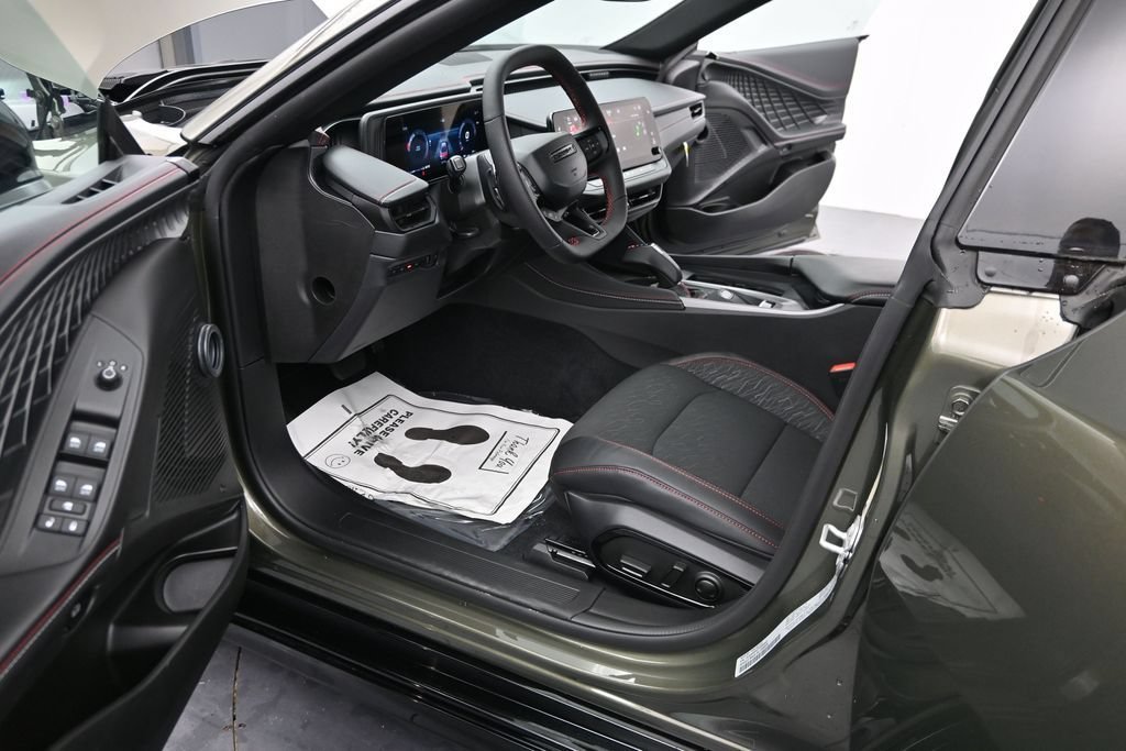 New 2026 Dodge Charger Scat Pack w/ Blacktop Package AWD/4WD image 18