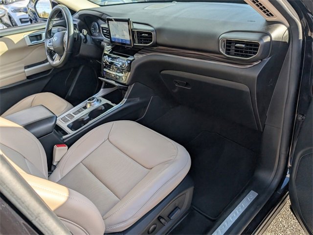 Certified 2021 Ford Explorer Limited w/ Equipment Group 301A image 14