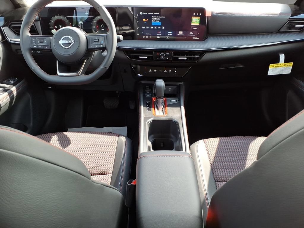 New 2026 Nissan Kicks SR FWD image 12