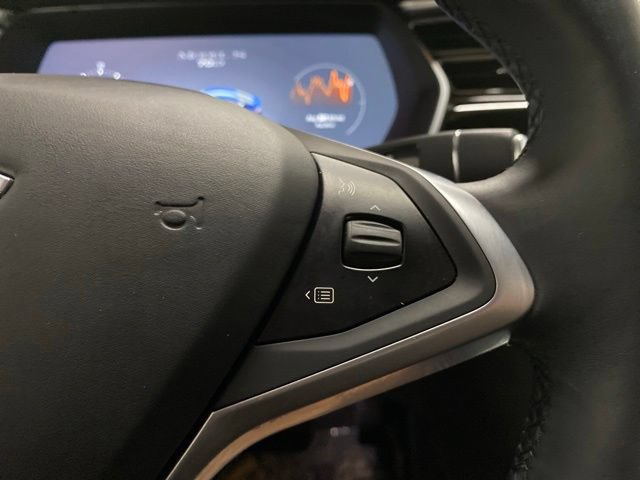 Used 2016 Tesla Model S 70D AWD/4WD image 34