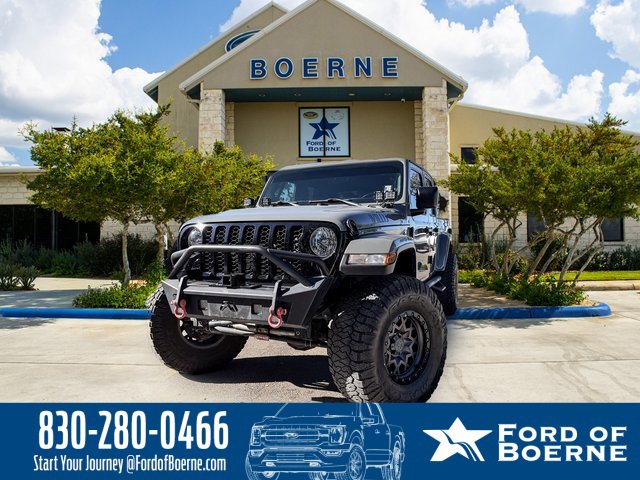 Used 2021 Jeep Gladiator Willys image 1