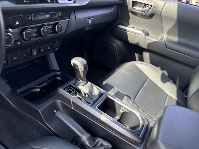 Used 2023 Toyota Tacoma TRD Sport w/ TRD Premium Sport Package AWD/4WD image 23