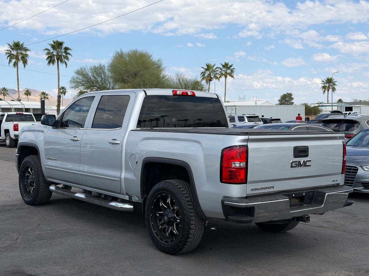 Used 2016 GMC Sierra 1500 SLE w/ SLE Value Package AWD/4WD image 5