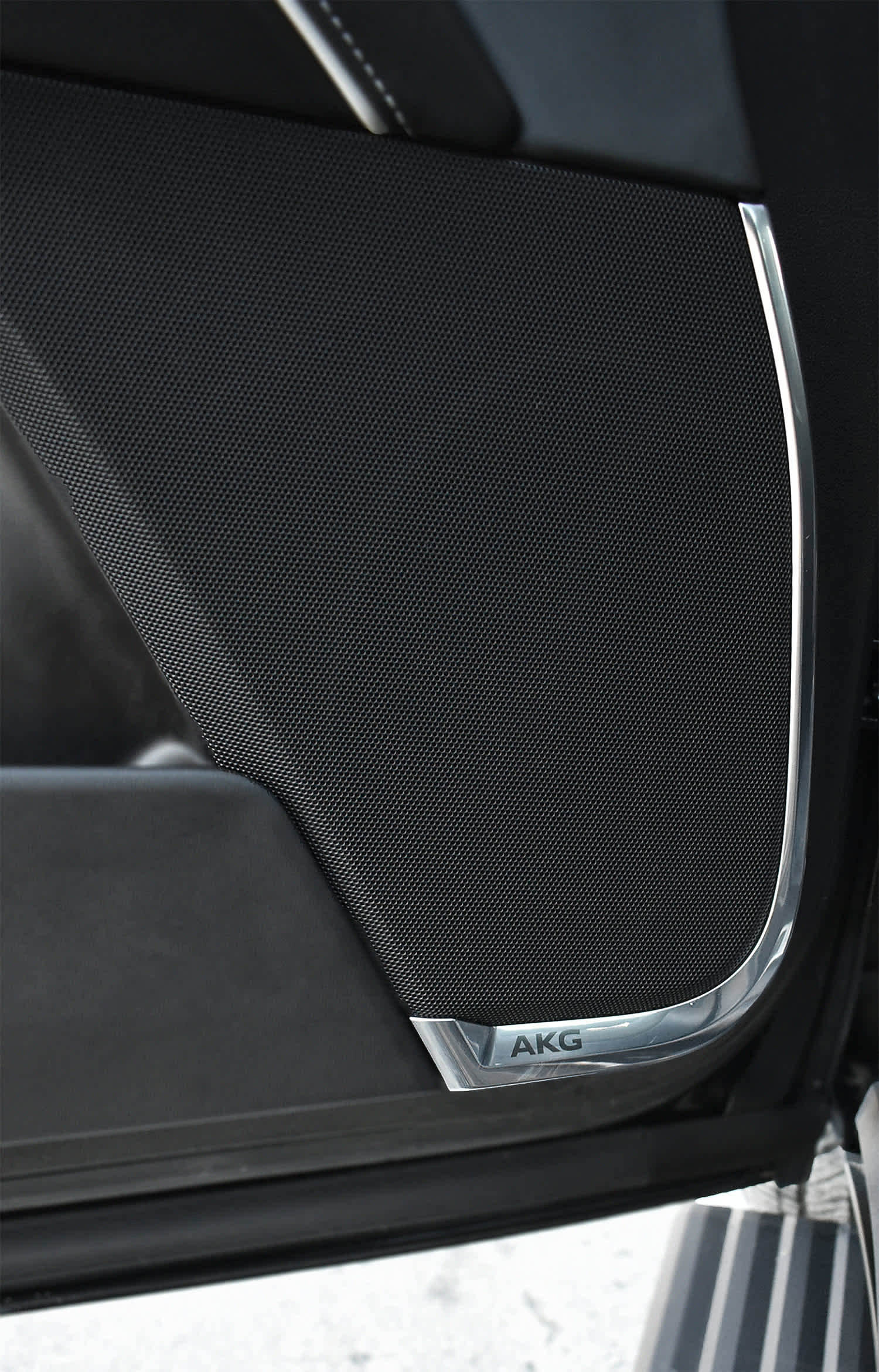 Used 2024 Cadillac Escalade ESV V image 34