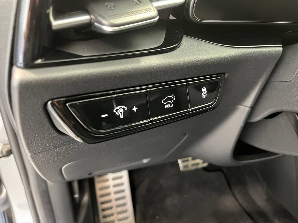 Used 2023 Kia Niro Wave w/ Wave Preserve Package FWD image 25