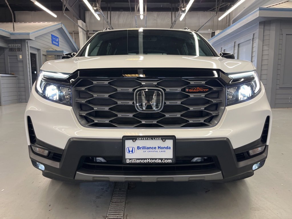 Used 2022 Honda Passport TrailSport image 2
