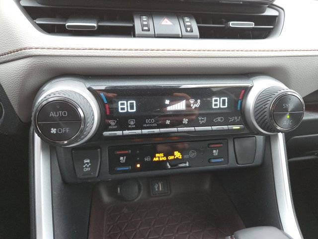 Used 2023 Toyota RAV4 Limited w/ Limited Grade Weather Package image 16