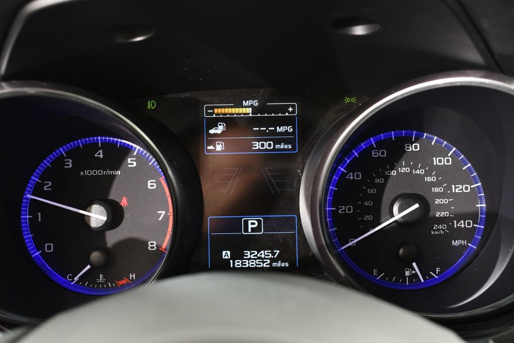 Used 2015 Subaru Legacy 2.5i Limited AWD/4WD image 26