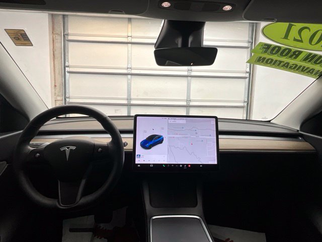 Used 2021 Tesla Model Y Long Range AWD/4WD image 5
