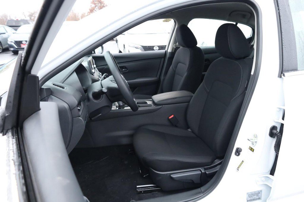 New 2025 Nissan Sentra S image 8