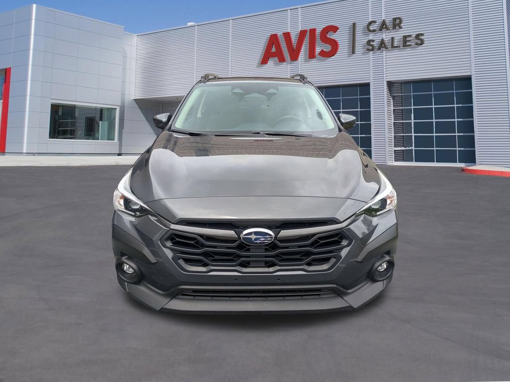 Used 2025 Subaru Crosstrek 2.5i Premium AWD/4WD image 2