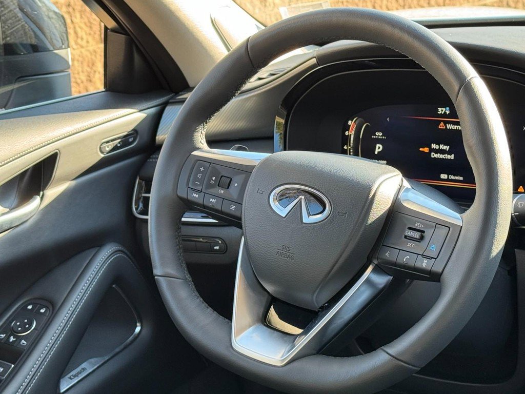 Used 2026 INFINITI QX60 Luxe w/ Cargo Package image 12