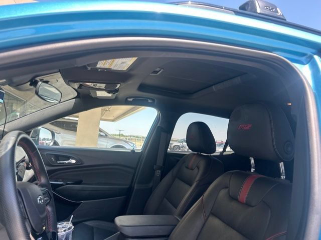 Used 2025 Chevrolet Trax RS w/ Sunroof Package FWD image 6