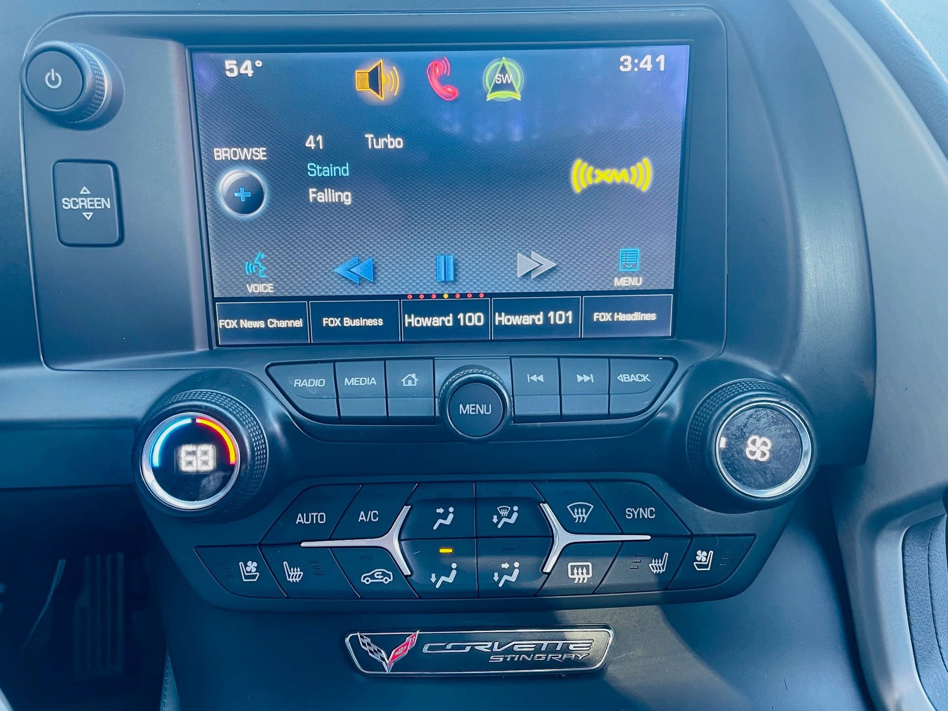 Used 2015 Chevrolet Corvette Stingray Convertible w/ 2LT Preferred Equipment Group image 47