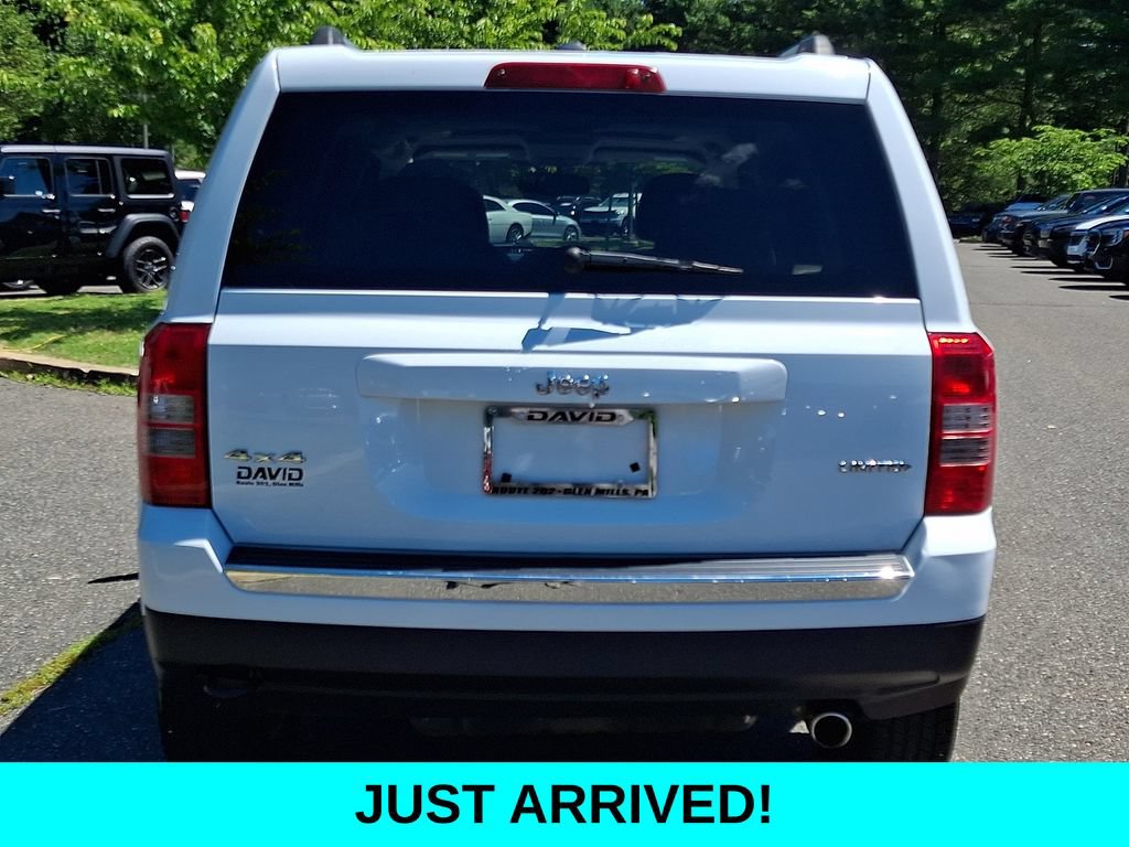 Used 2014 Jeep Patriot Limited w/ Sun/Sound Group AWD/4WD image 5