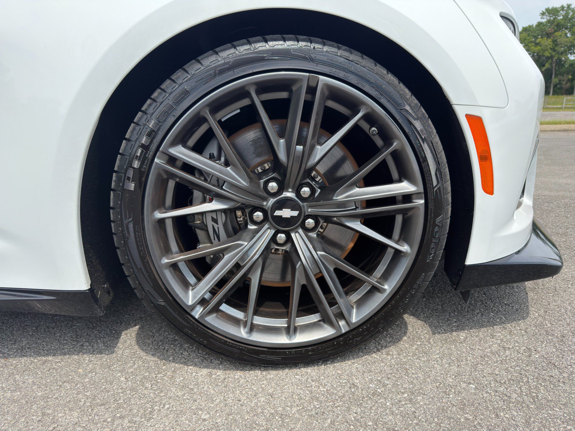 Used 2017 Chevrolet Camaro ZL1 RWD image 23