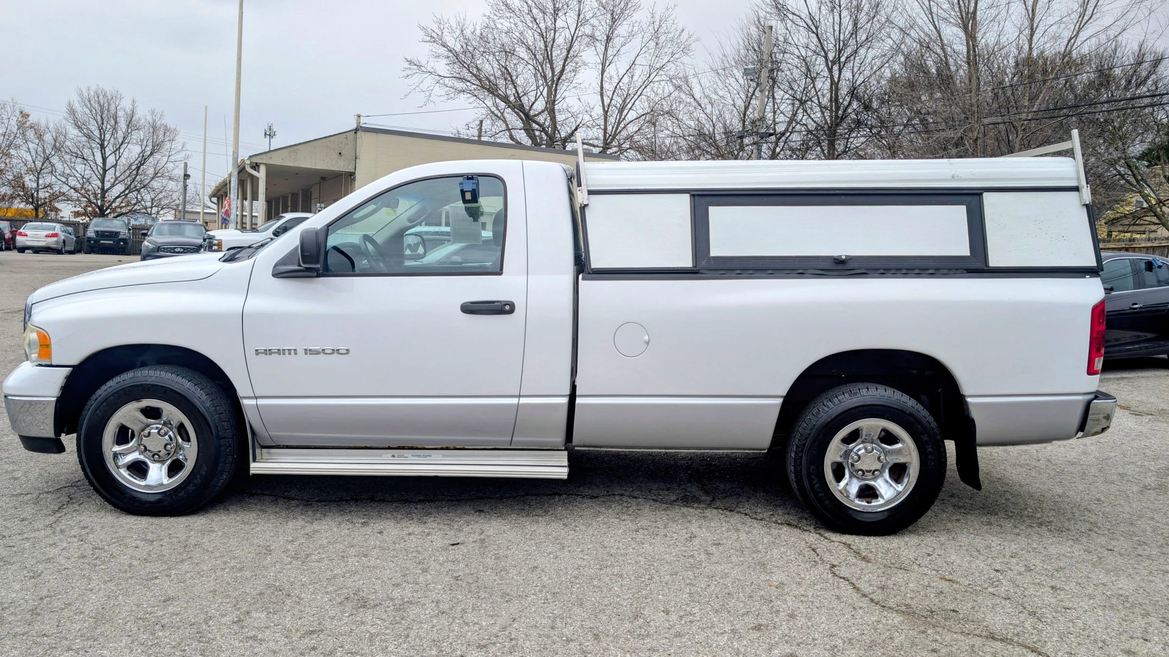 Used 2005 Dodge Ram 1500 Truck SLT w/ Trailer Tow Group image 2