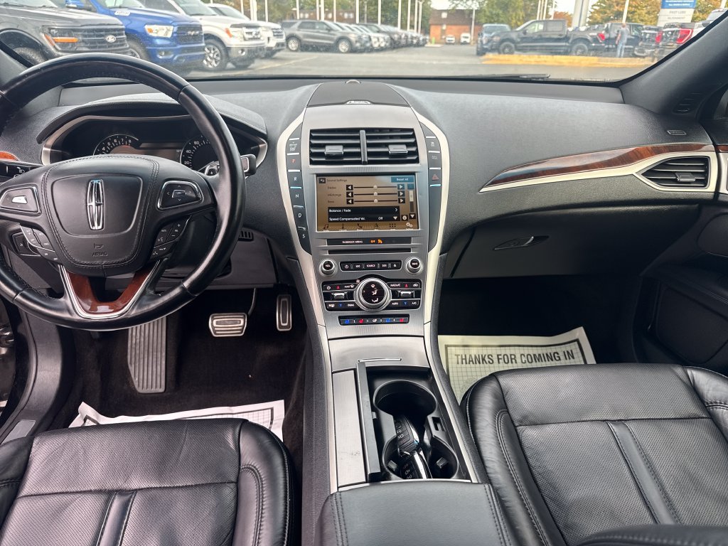 Used 2018 Lincoln MKZ Reserve w/ Magnetic Appearance Package FWD image 23
