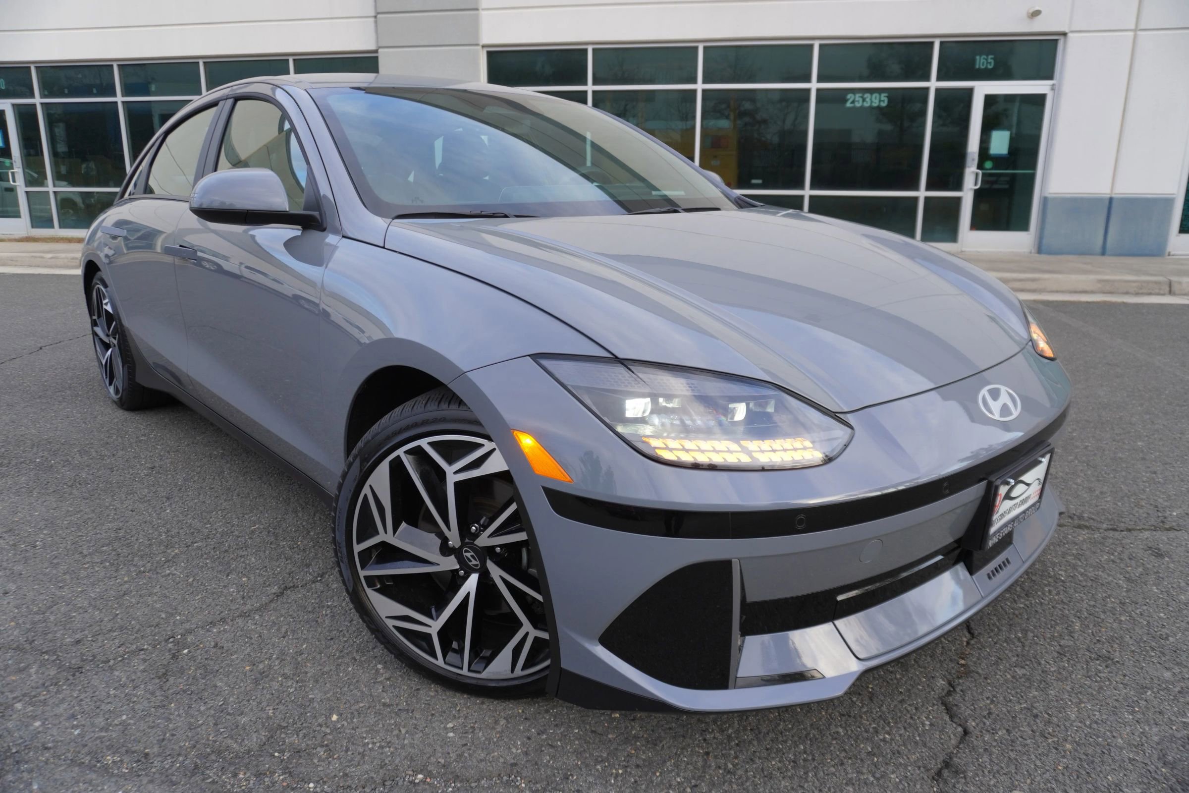 Used 2023 Hyundai Ioniq 6 SEL w/ Cargo Package image 2