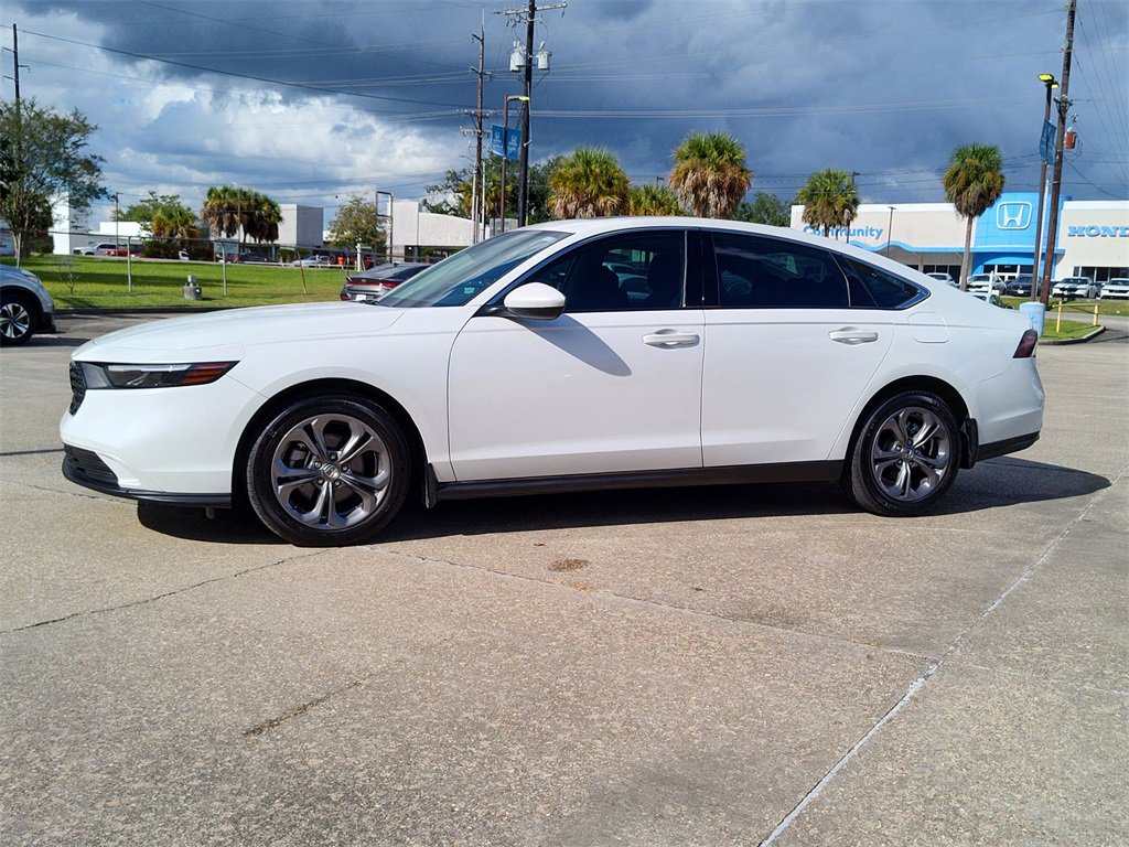 Certified 2024 Honda Accord EX image 3