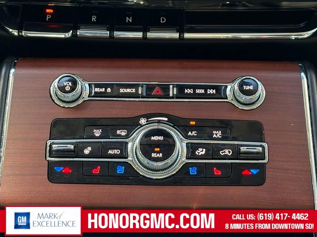 Used 2022 Lincoln Aviator Reserve w/ Equipment Group 201A image 33