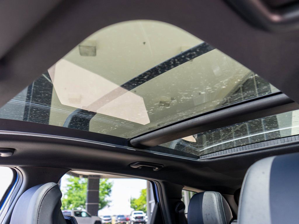 Used 2026 Kia Sportage X-Line w/ X-Line Technology Package image 12