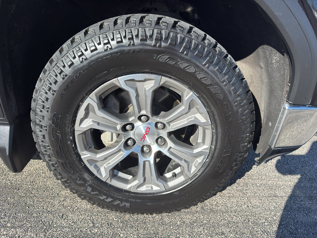 Used 2021 GMC Sierra 1500 SLE image 9