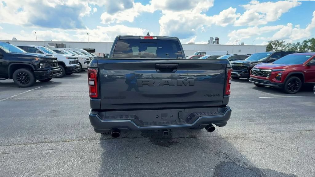 Used 2025 RAM 1500 Big Horn AWD/4WD image 7