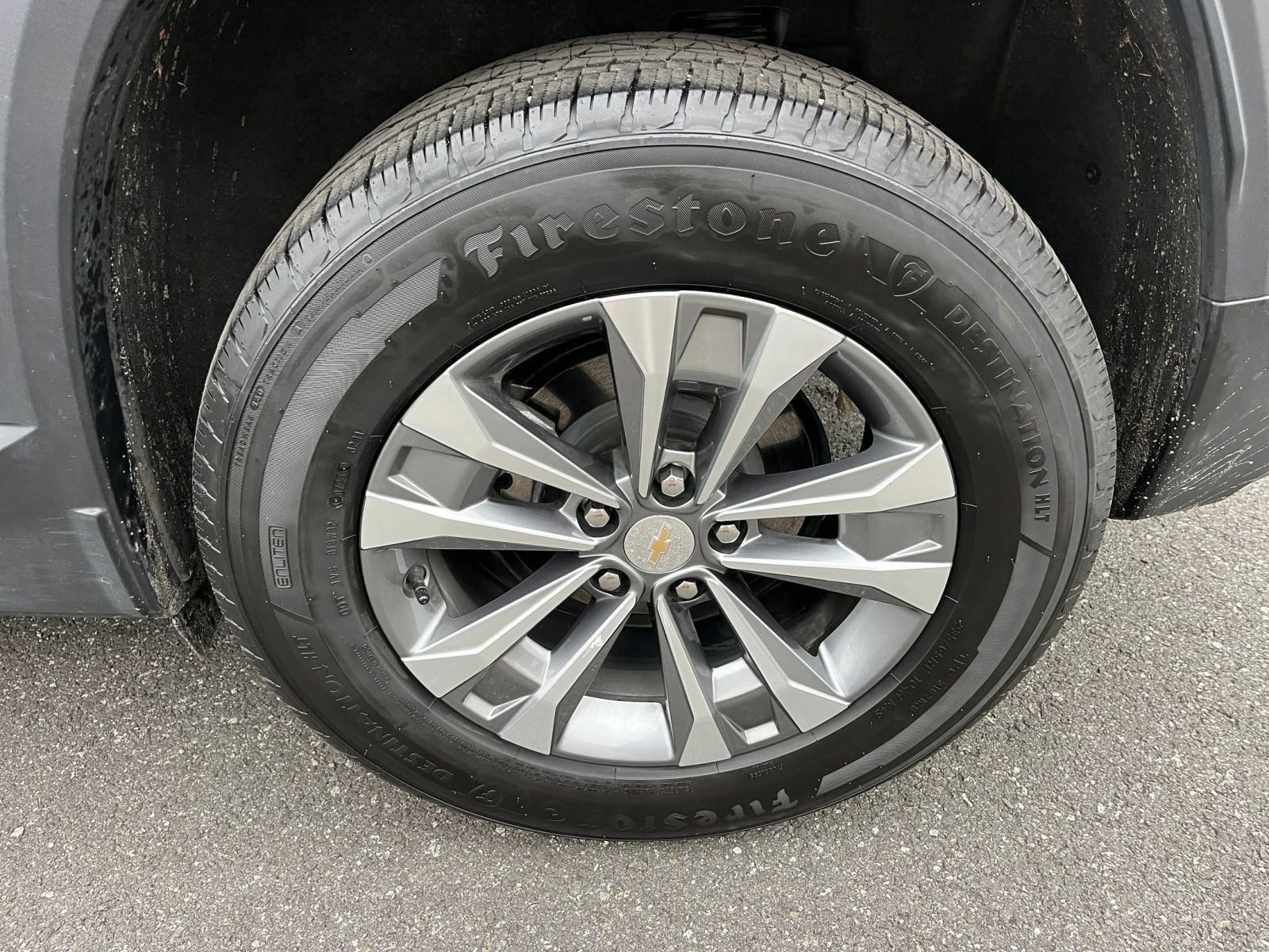 Used 2025 Chevrolet Equinox LT image 29