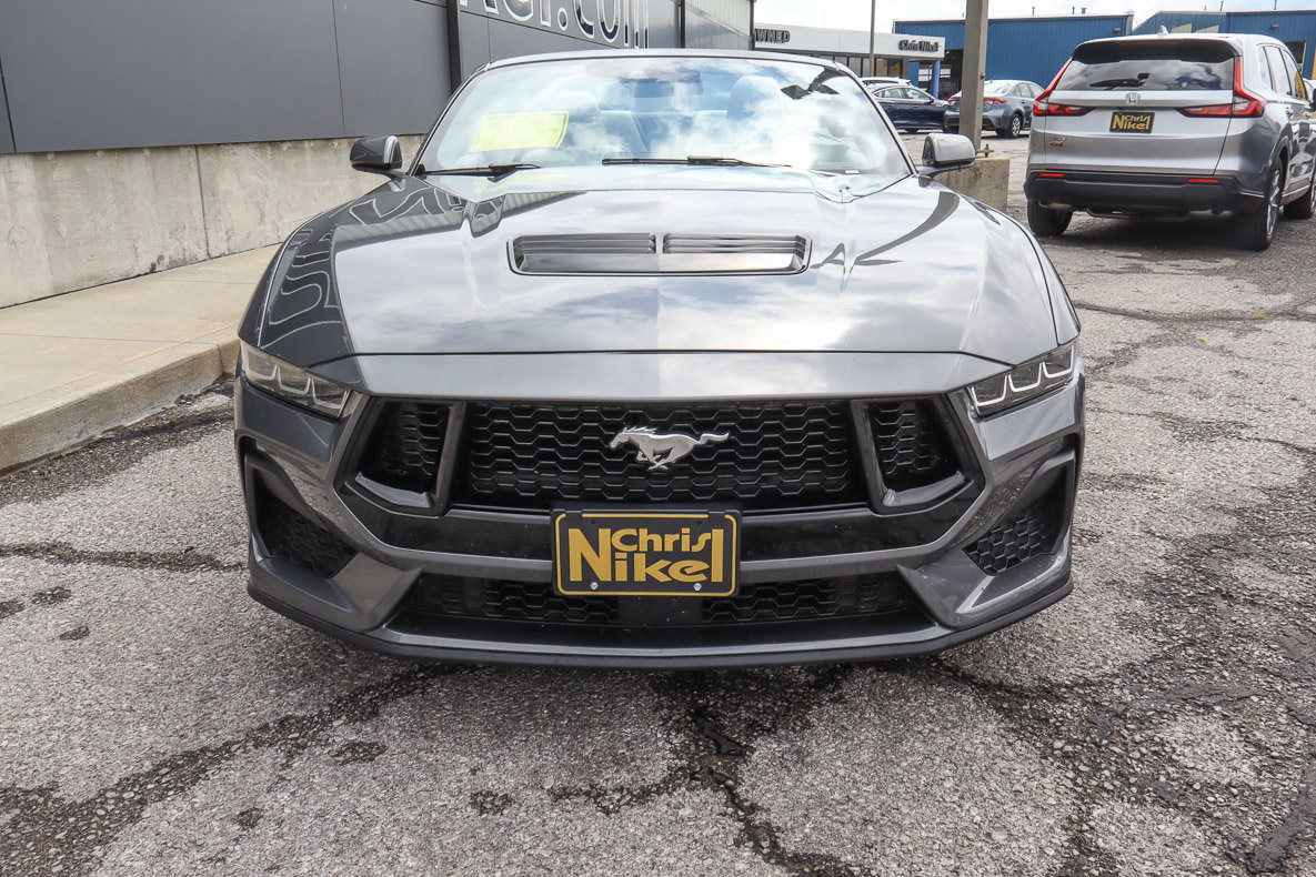 Used 2024 Ford Mustang GT Premium RWD image 2
