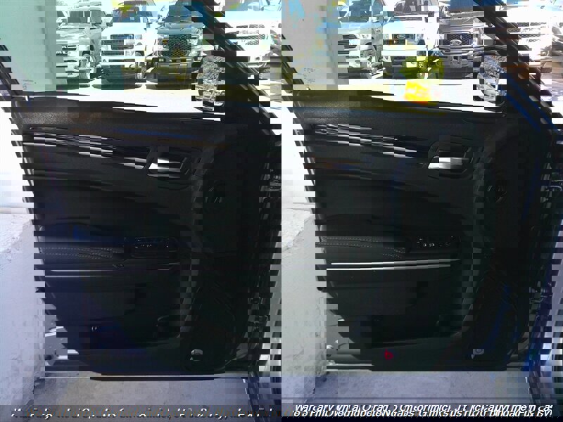 Used 2017 Chrysler 300 S image 13