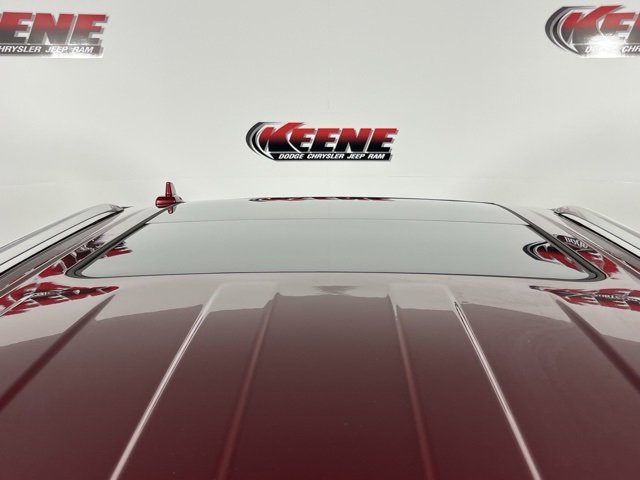 Used 2022 GMC Yukon SLT w/ SLT Luxury Package image 8