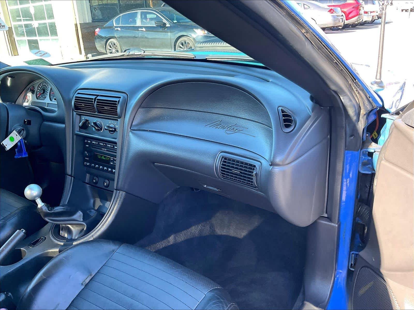 Used 2004 Ford Mustang Mach 1 RWD image 13