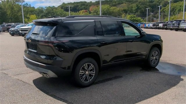 New 2026 Chevrolet Traverse LT w/ LPO, Floor Liner Package image 8