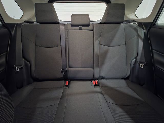 Used 2025 Toyota RAV4 LE AWD/4WD image 15
