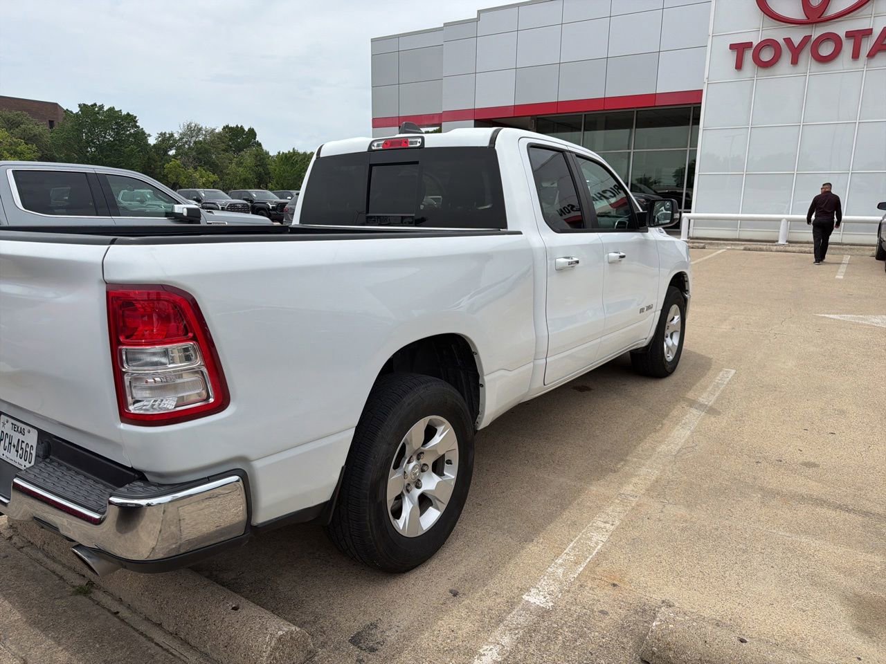 Used 2020 RAM 1500 Big Horn RWD image 6